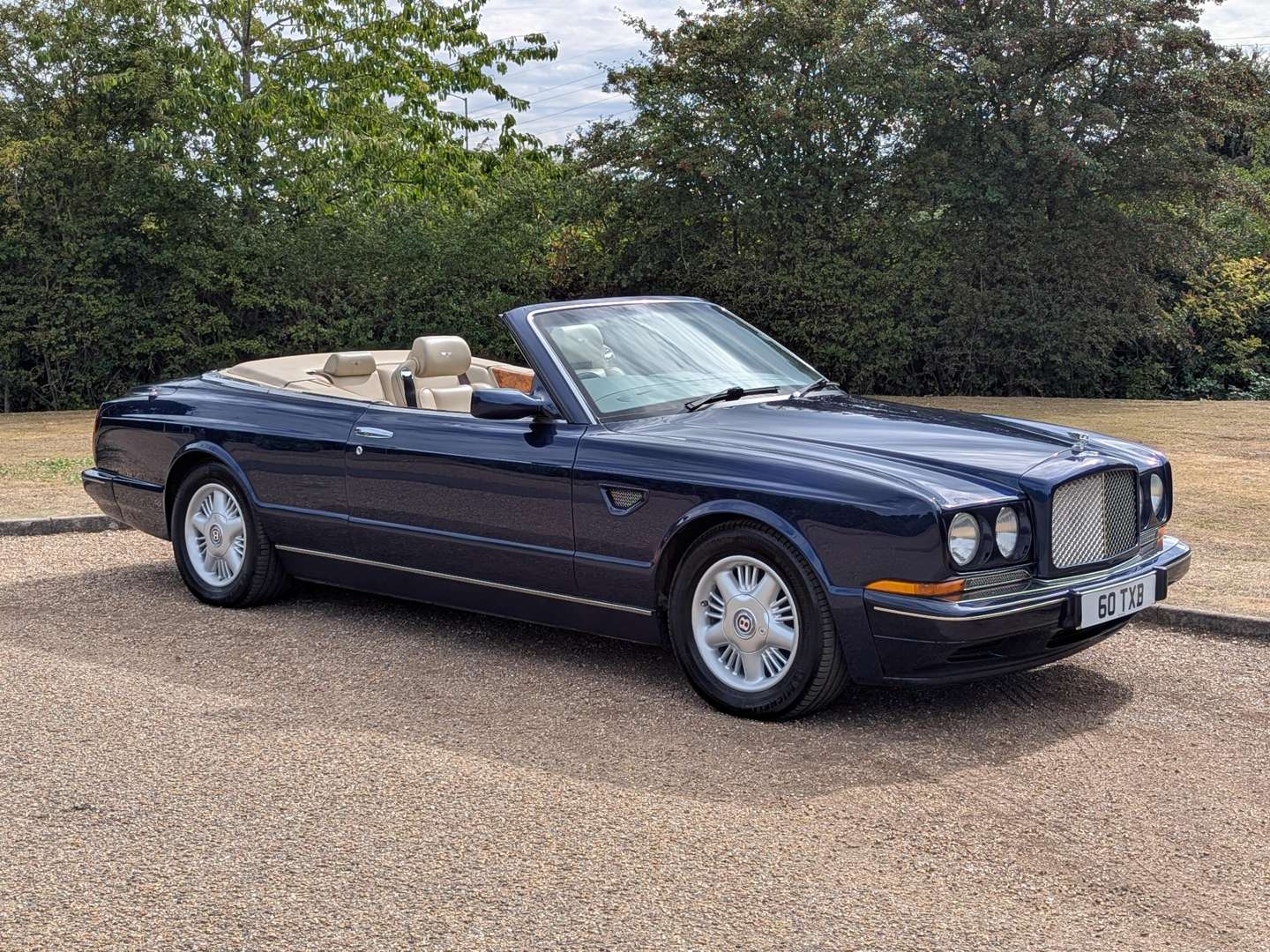 <p>1996 BENTLEY AZURE</p>