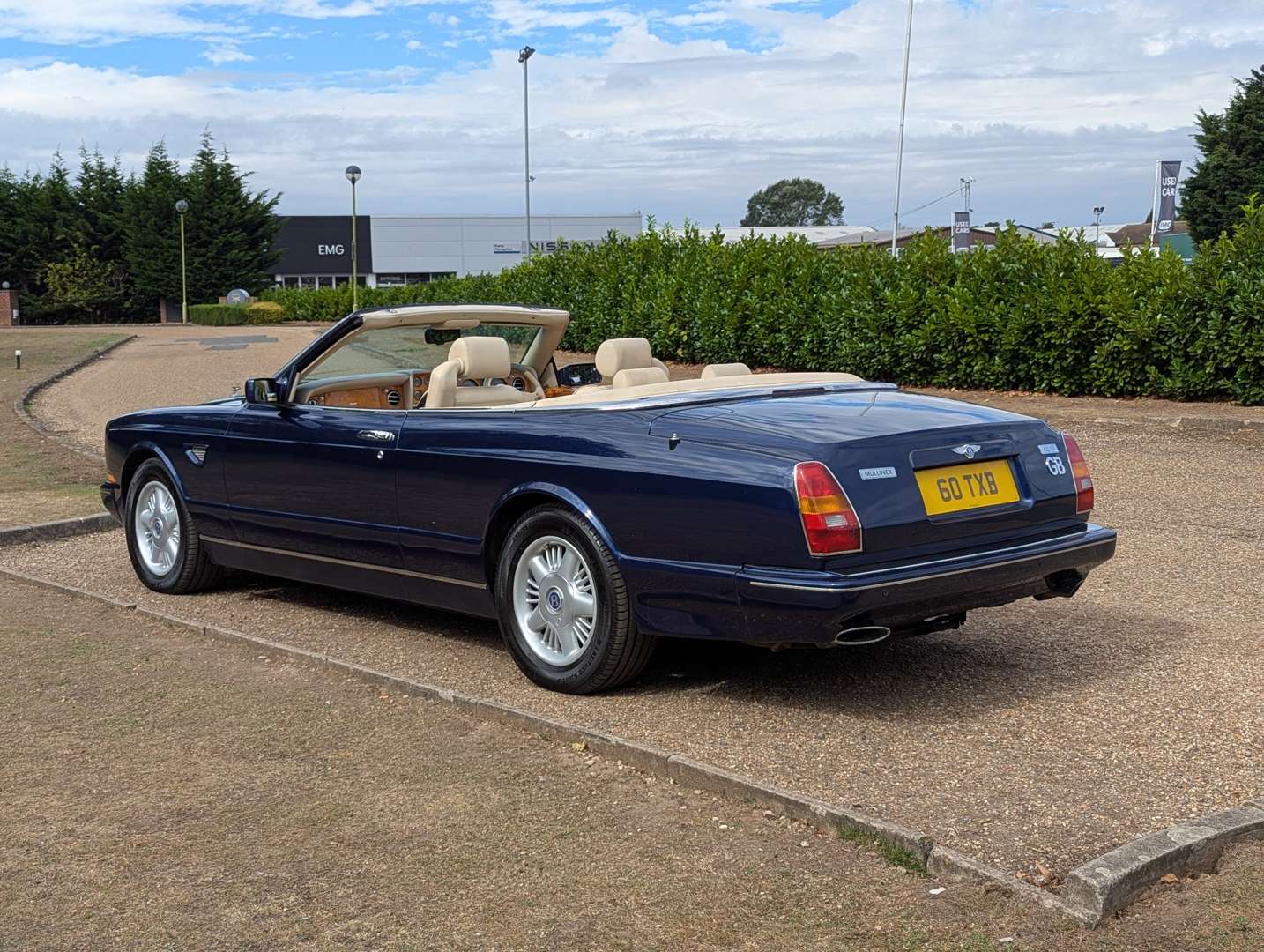 <p>1996 BENTLEY AZURE</p>