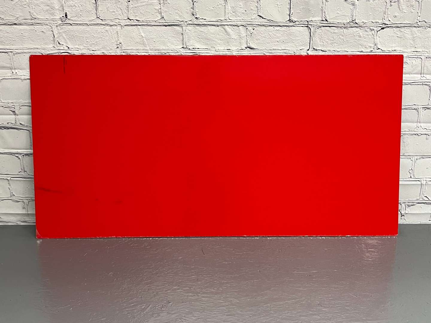 <p>Yamaha Sign On Metal Board</p>