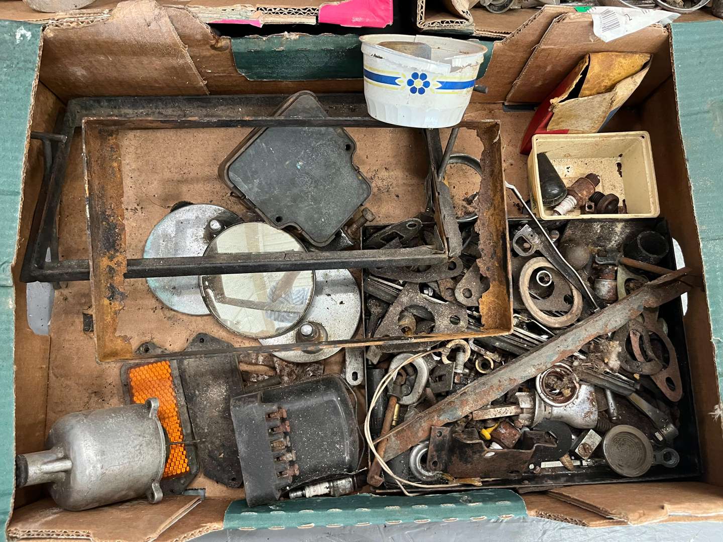 <p>Three Boxes Classic Jaguar Spares</p>