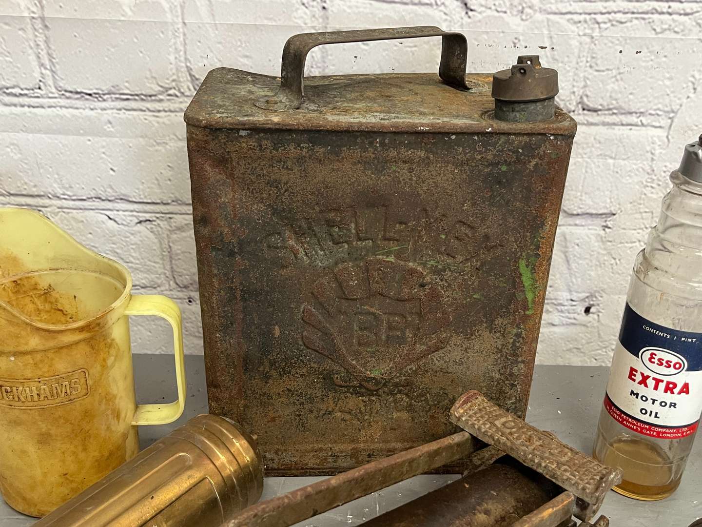 <p>Auto jumblers Lot&nbsp;</p>