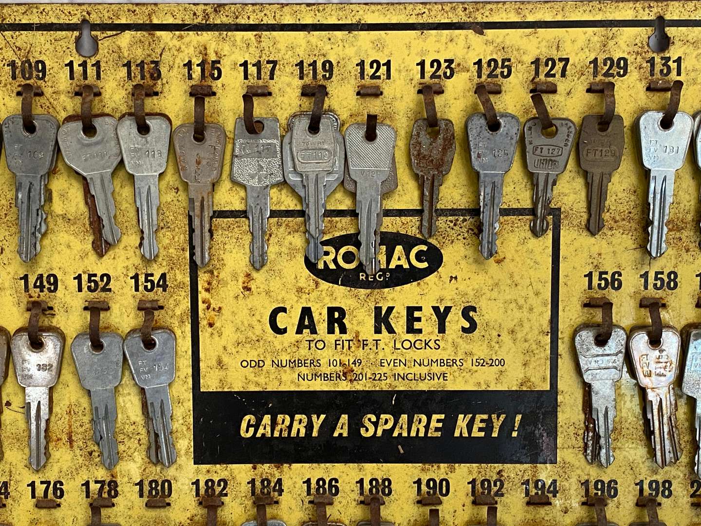 <p>ROMAC, Ignition Key, MRN key board, 1-50,&nbsp;</p>