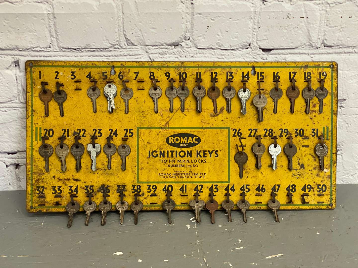 <p>ROMAC, Car Keys, FT key board,</p>