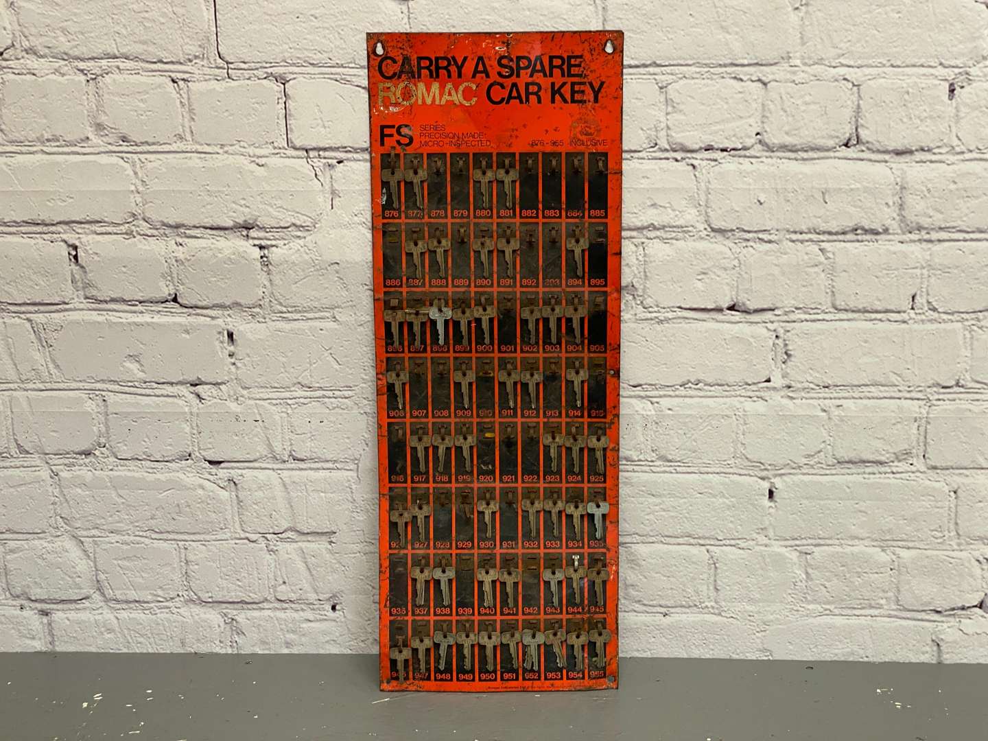 <p>ROMAC, Carry A Spare Key, FS key board, 876- 955 inclusive,</p>