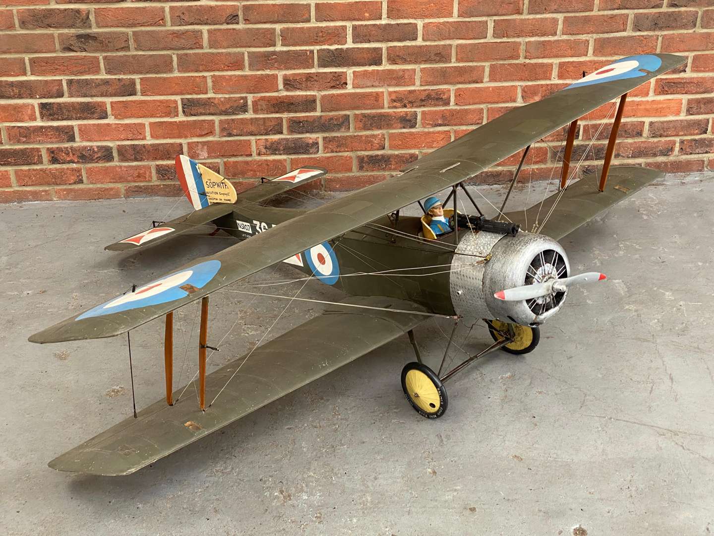 <p>Sopwith Aviation Co Ltd, ¼ scale model Bi-Plane,&nbsp;</p>