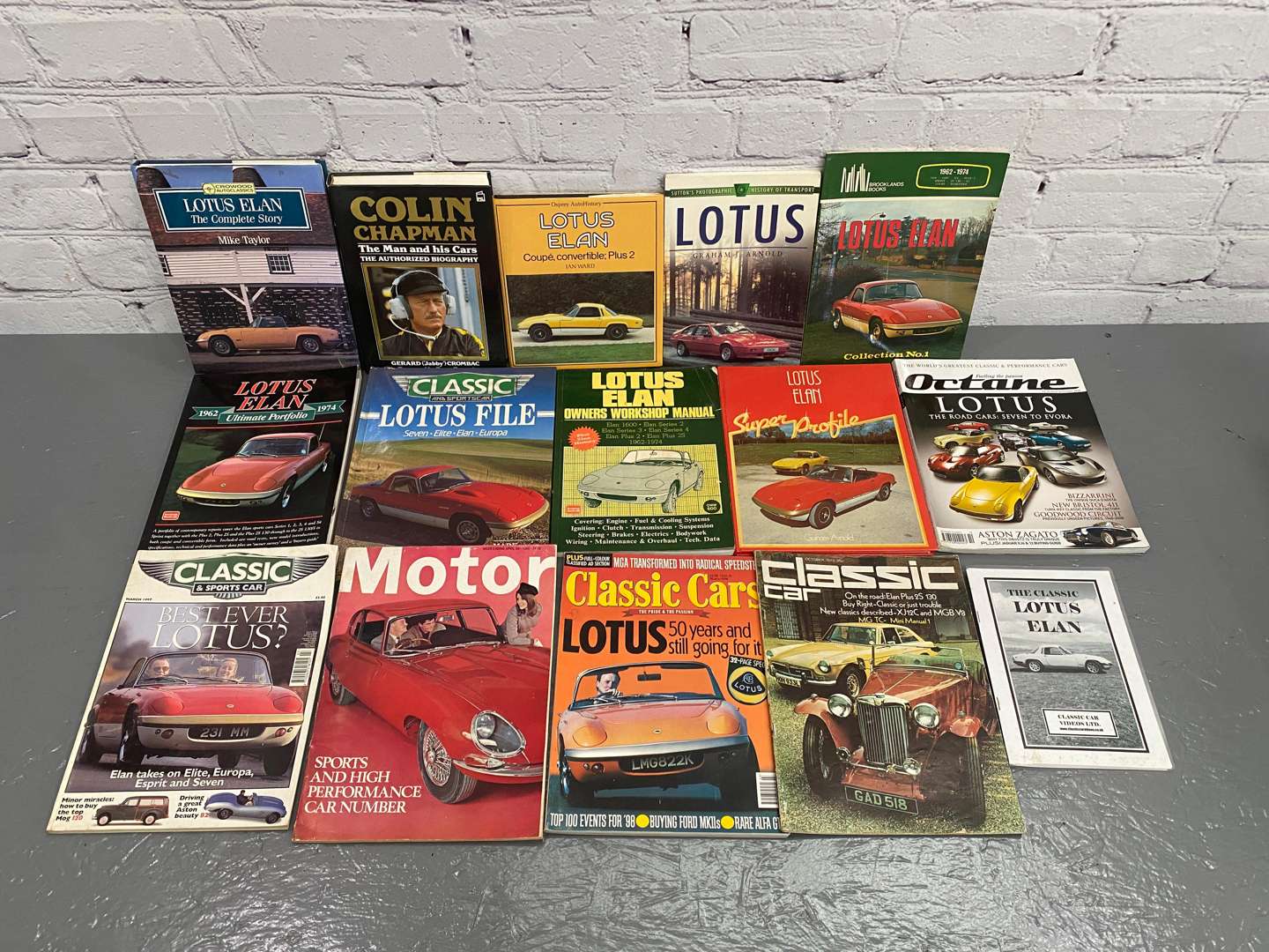<p>Lotus, a mixed lot of related books and magazines,</p>