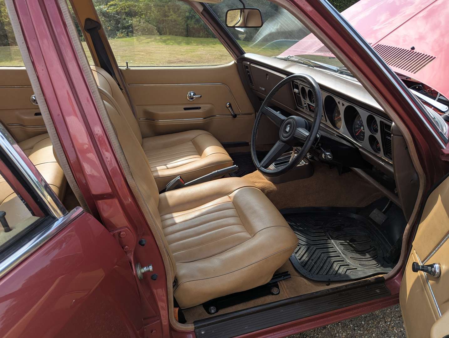 <p>1973 VAUXHALL VX 4/90</p>