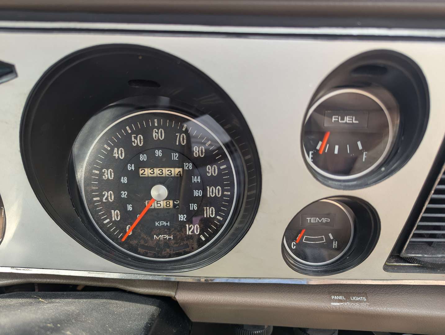 <p>1973 VAUXHALL VX 4/90</p>