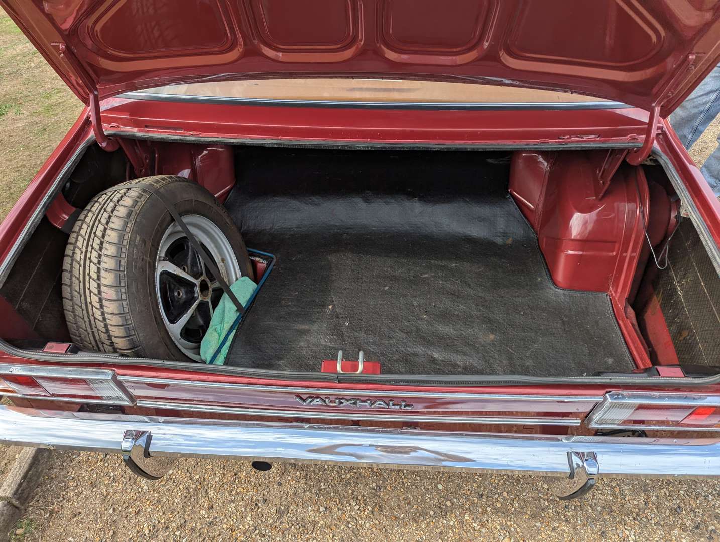 <p>1973 VAUXHALL VX 4/90</p>