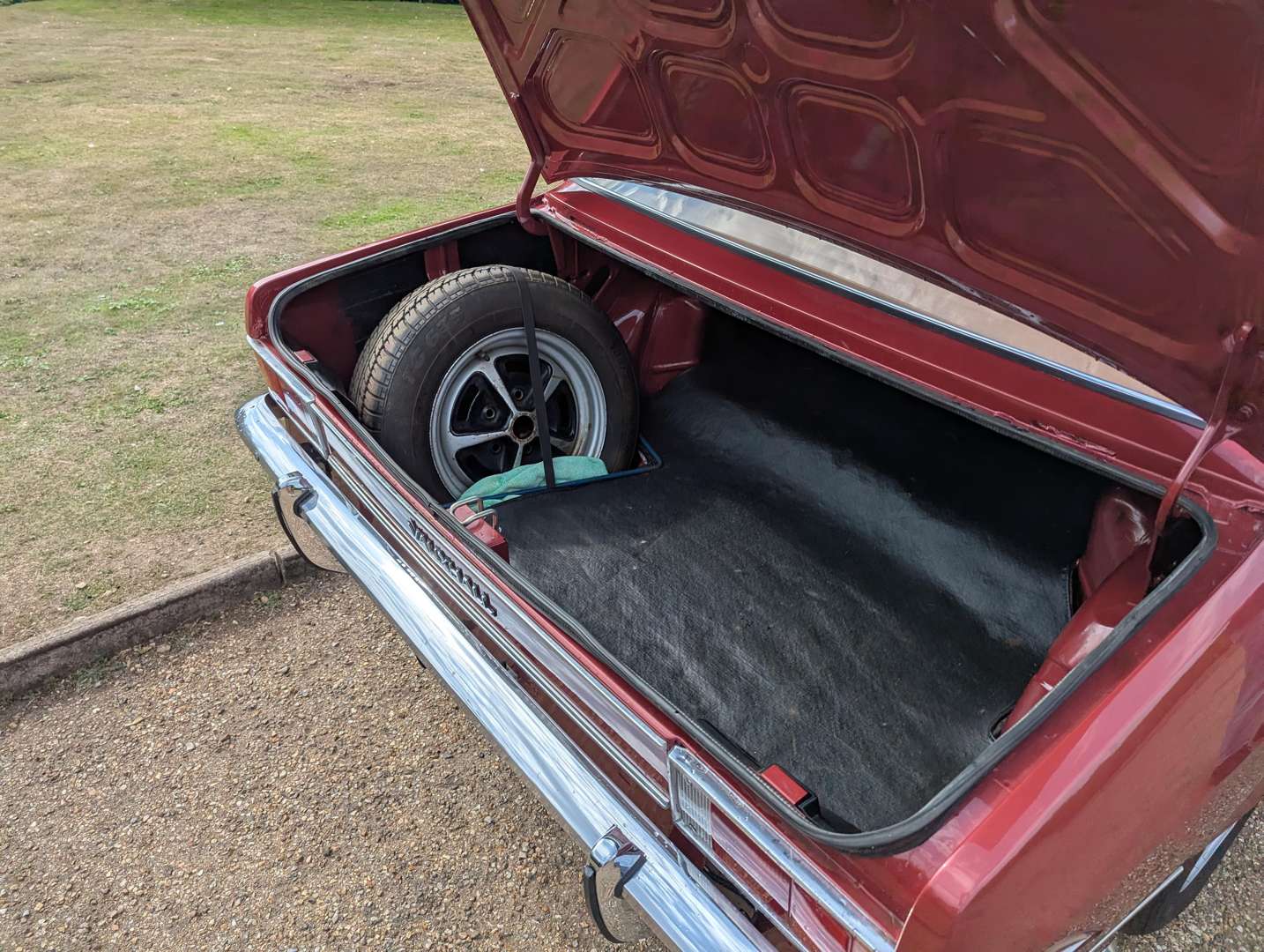 <p>1973 VAUXHALL VX 4/90</p>