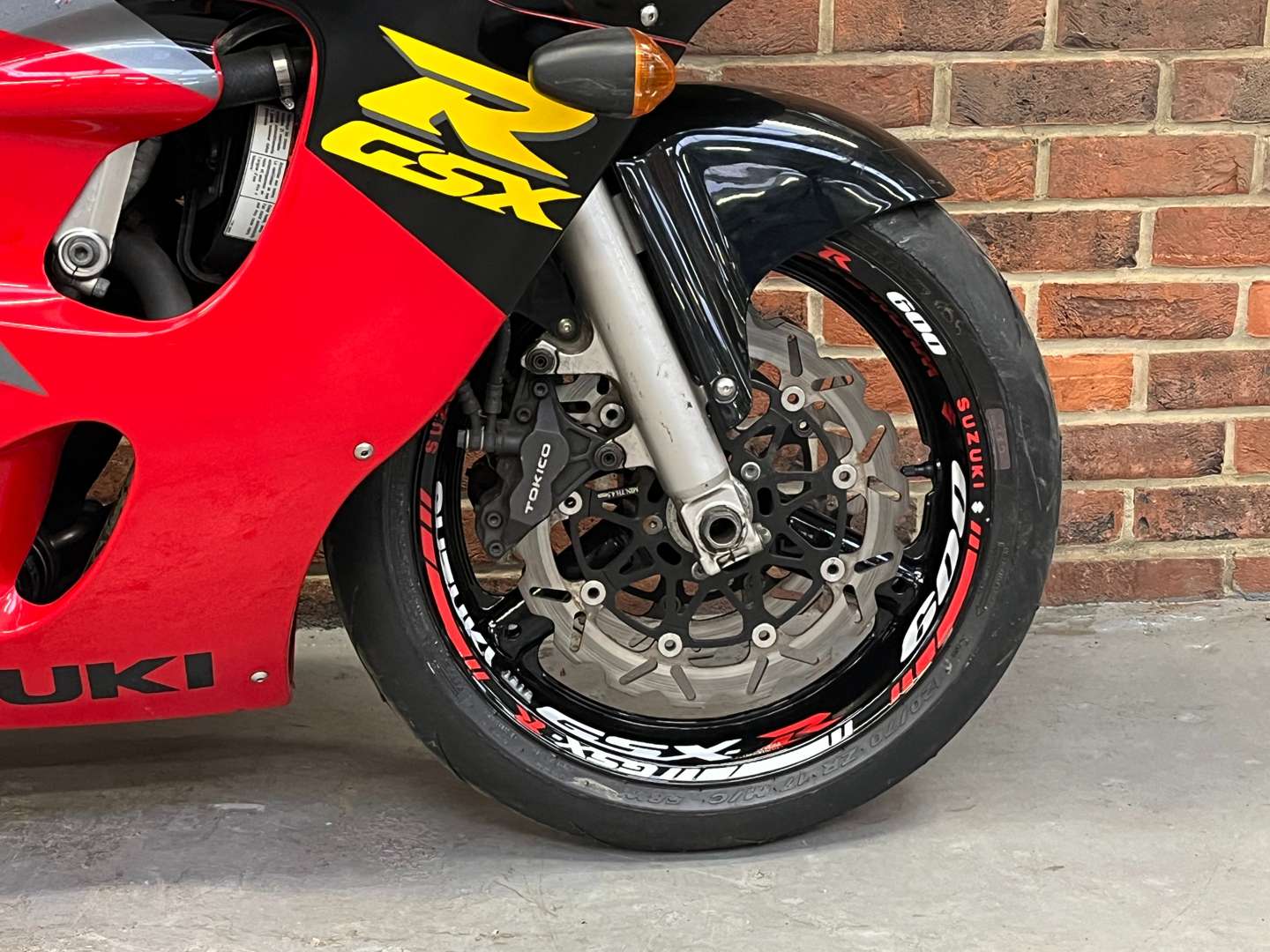 <p>1997 SUZUKI GSX-R600</p>