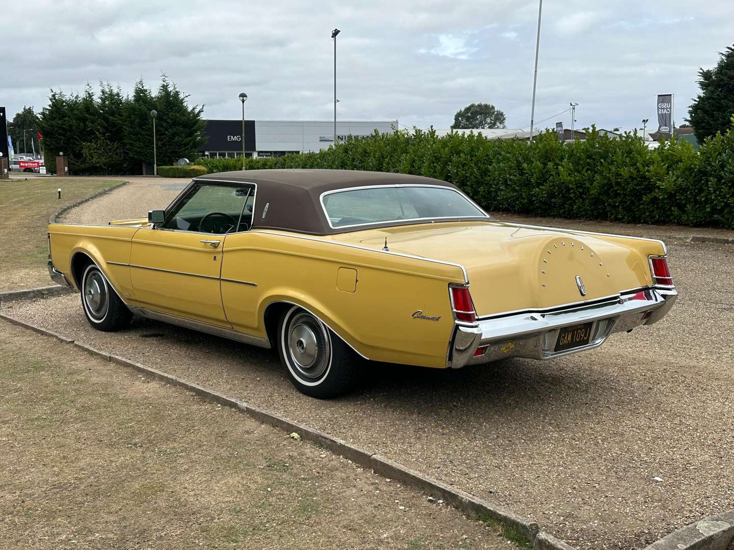 <p>1971 LINCOLN CONTINENTAL Mk3</p>