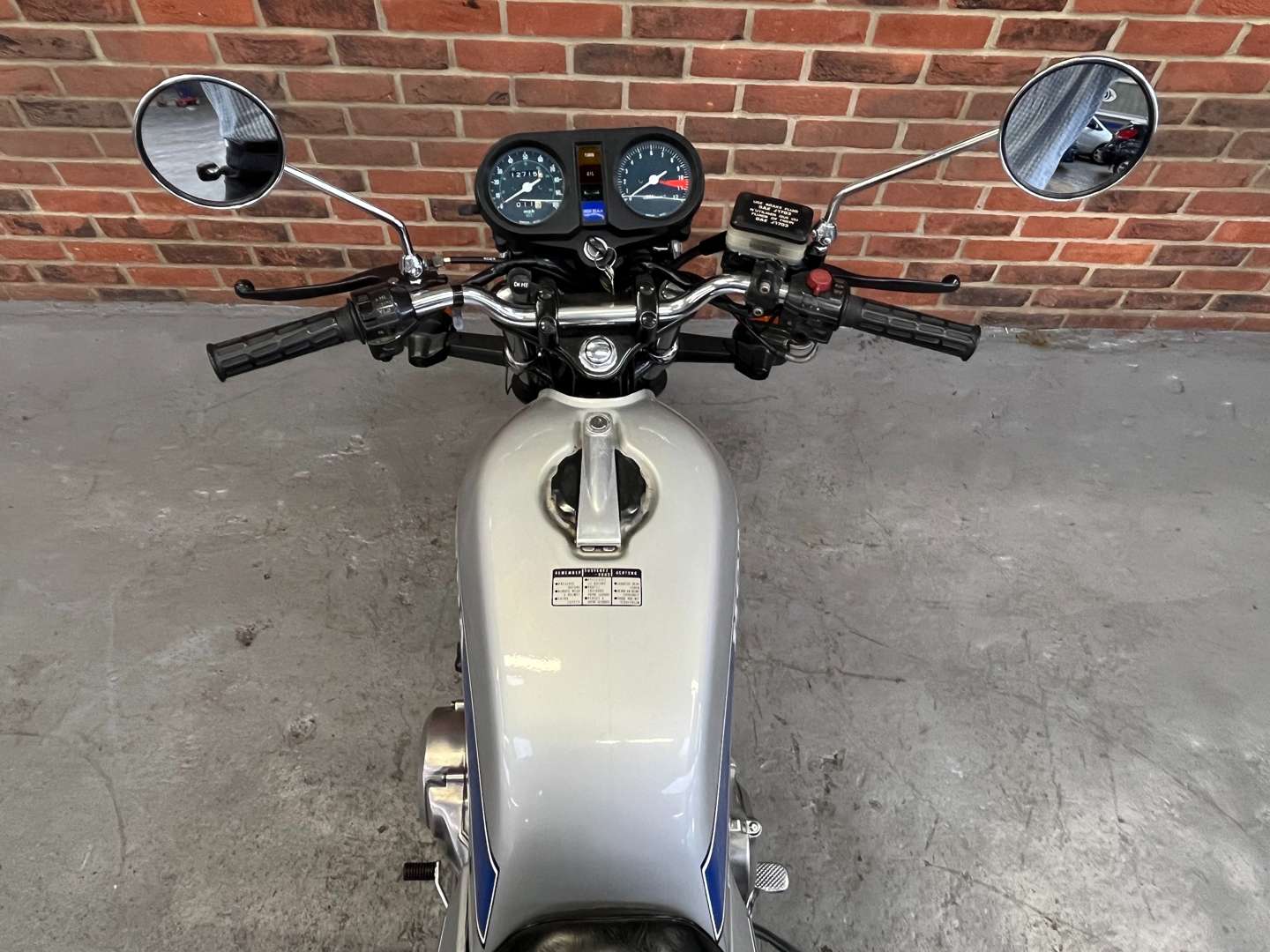 <p>1978 HONDA SUPERDREAM</p>