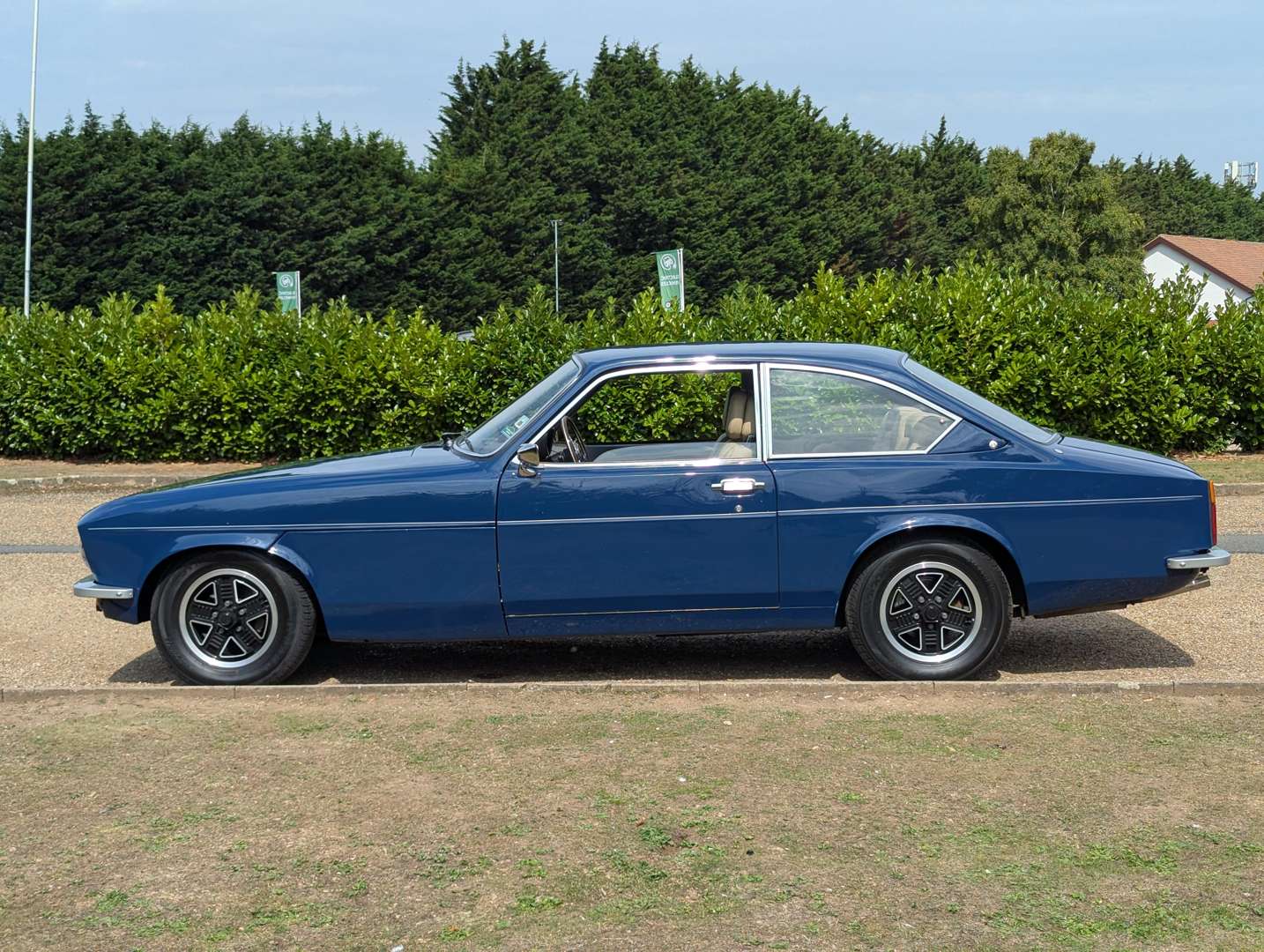 <p>1977 BRISTOL 603 S</p>