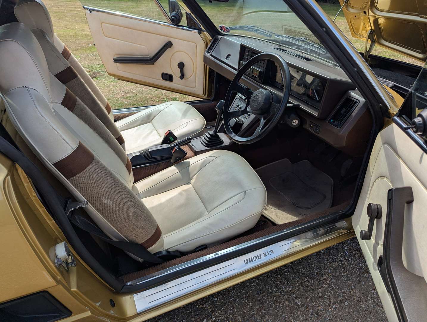 <p>1979 FIAT X1/9</p>