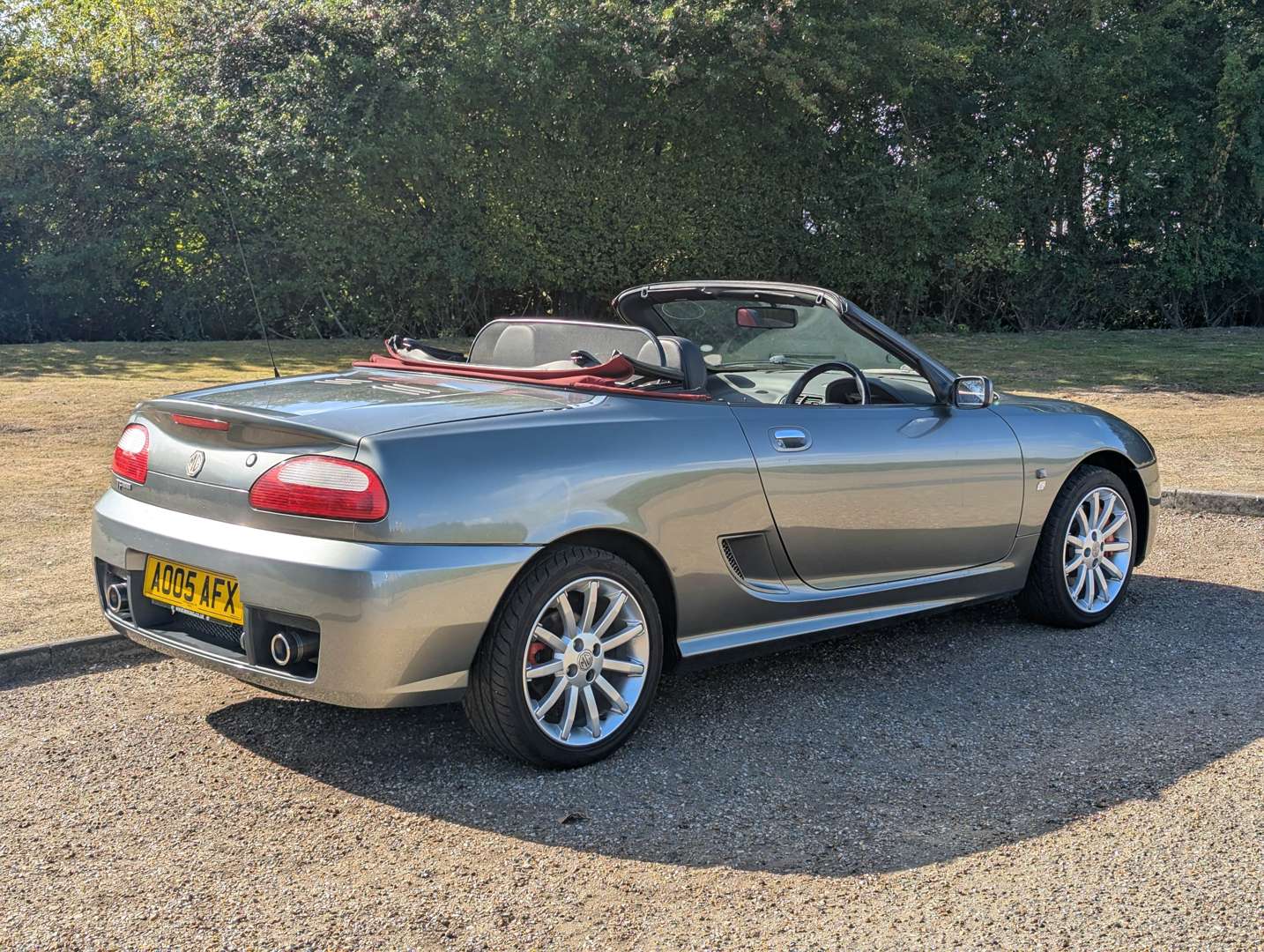 <p>2005 MG TF 160</p>