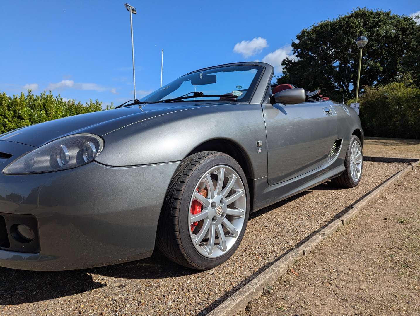 <p>2005 MG TF 160</p>