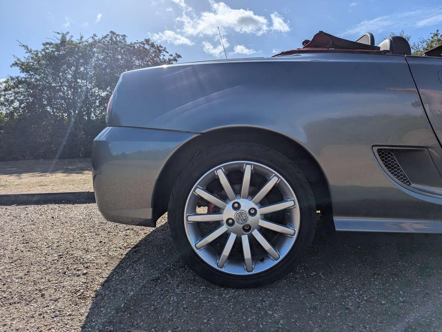 <p>2005 MG TF 160</p>