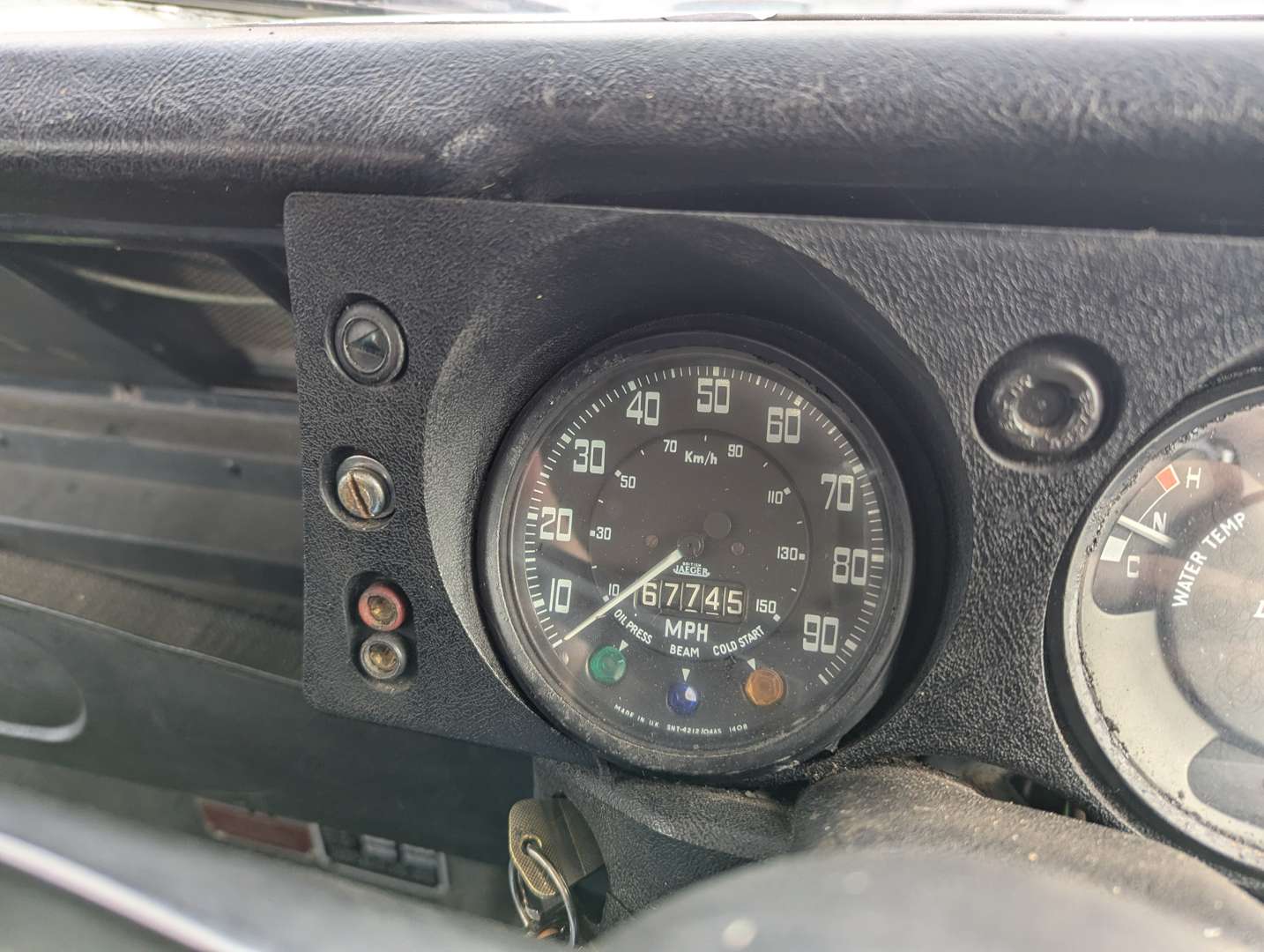 <p>1976 LAND ROVER SIII 109" STATION WAGON</p>