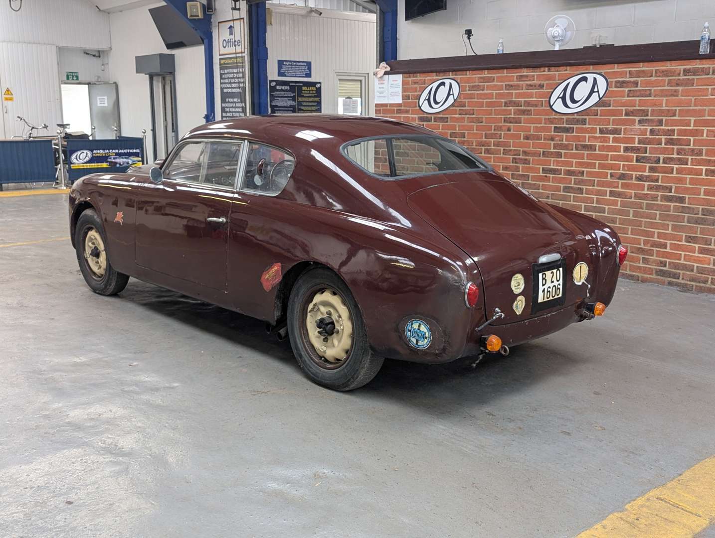 <p>1952 LANCIA AURELIA B20</p>