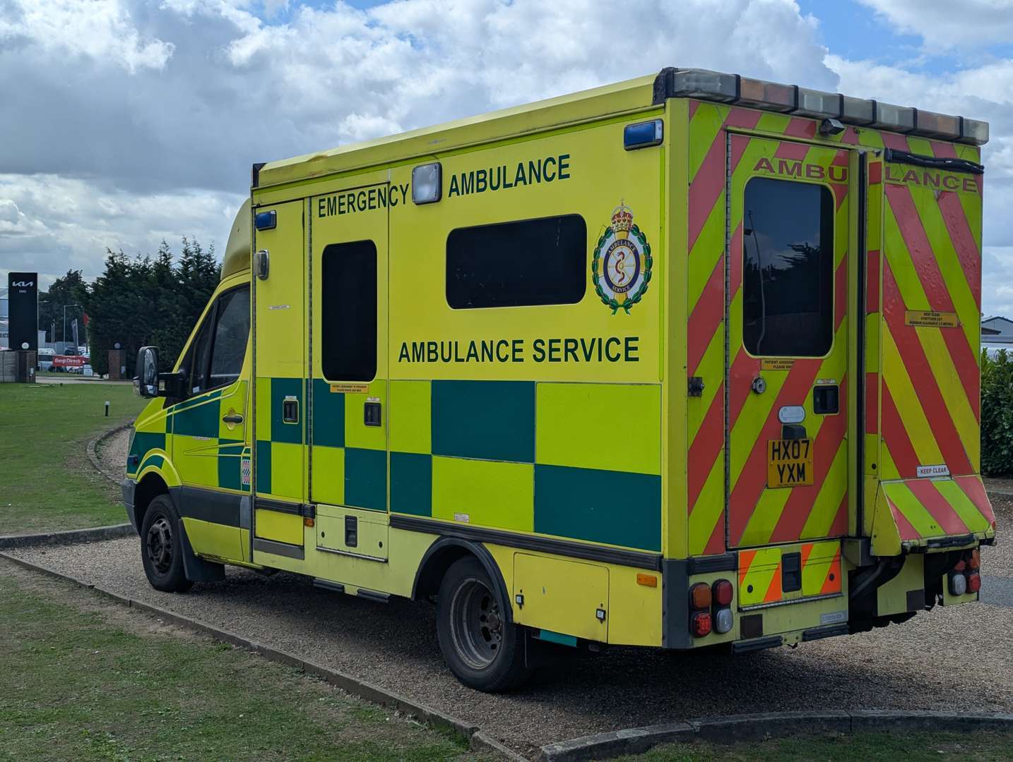<p>2007 MERCEDES SPRINTER AMBULANCE</p>