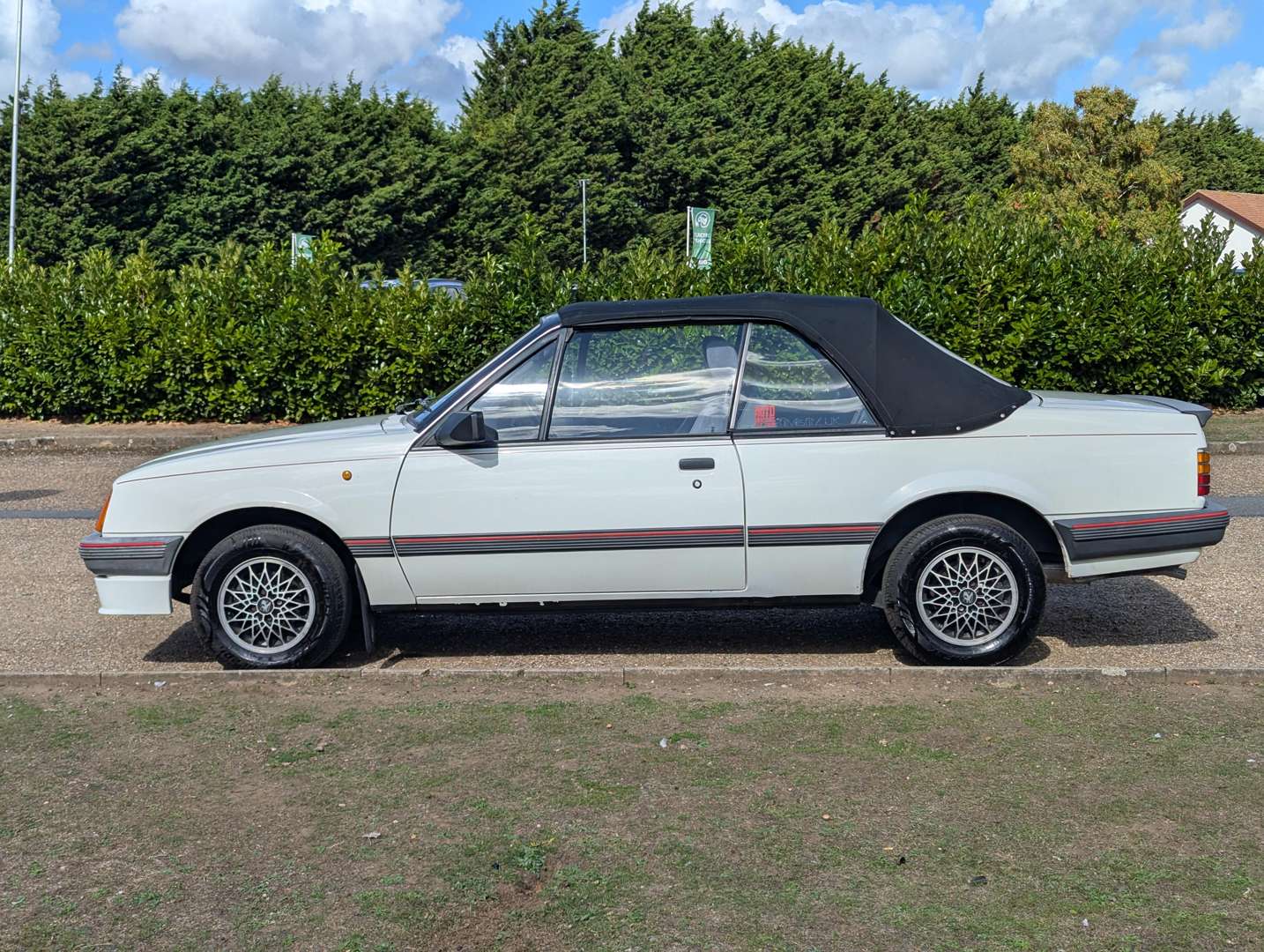 <p>1987 VAUXHALL CAVALIER 1.8 CABRIO</p>