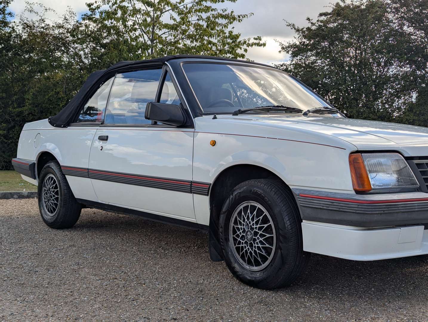 <p>1987 VAUXHALL CAVALIER 1.8 CABRIO</p>