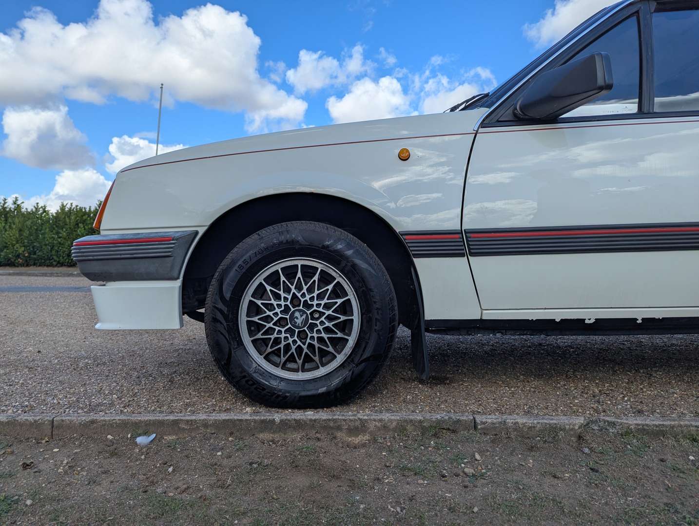 <p>1987 VAUXHALL CAVALIER 1.8 CABRIO</p>