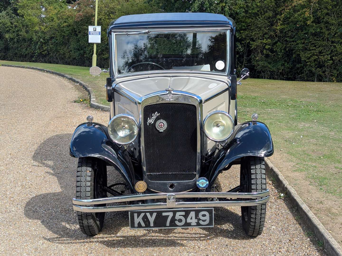 <p>1934 AUSTIN 10/4 DELUXE</p>