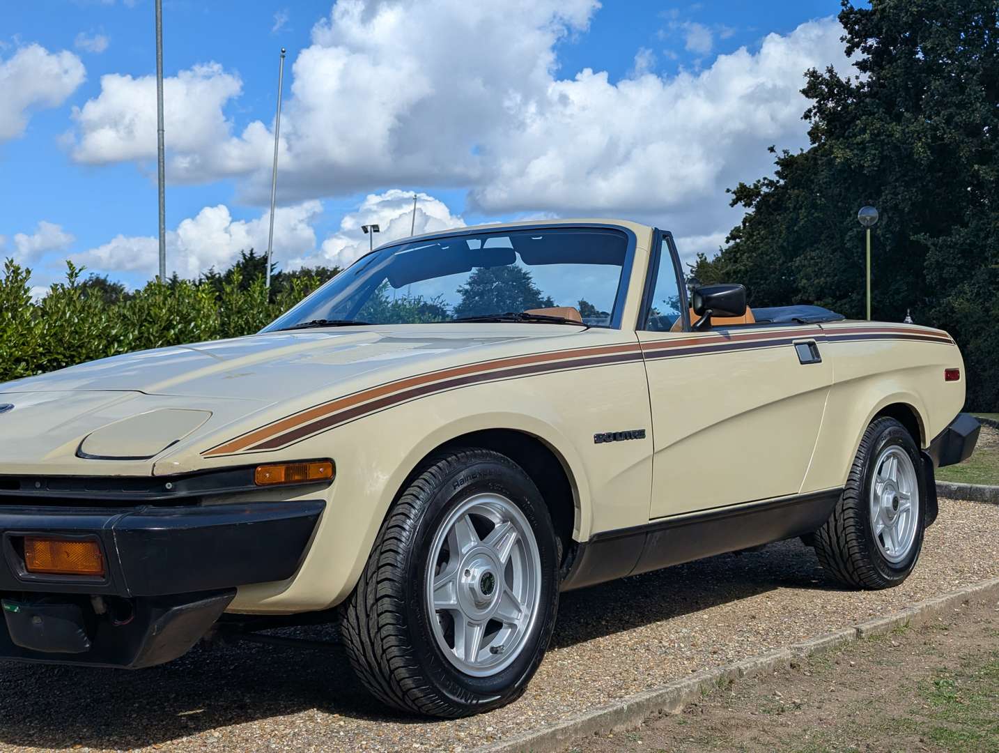<p>1982 TRIUMPH TR7 SPRINT 2.0 CONVERTIBLE</p>