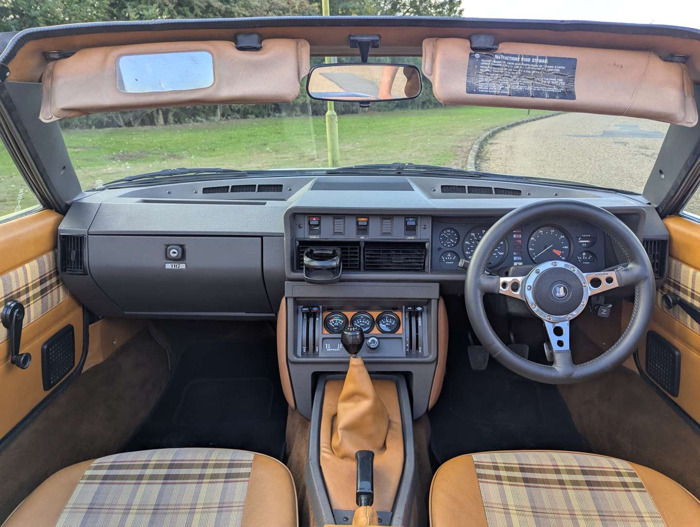 <p>1982 TRIUMPH TR7 SPRINT 2.0 CONVERTIBLE</p>