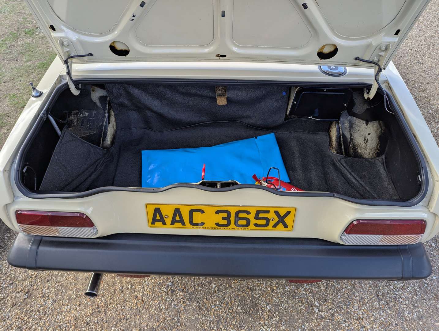 <p>1982 TRIUMPH TR7 SPRINT 2.0 CONVERTIBLE</p>