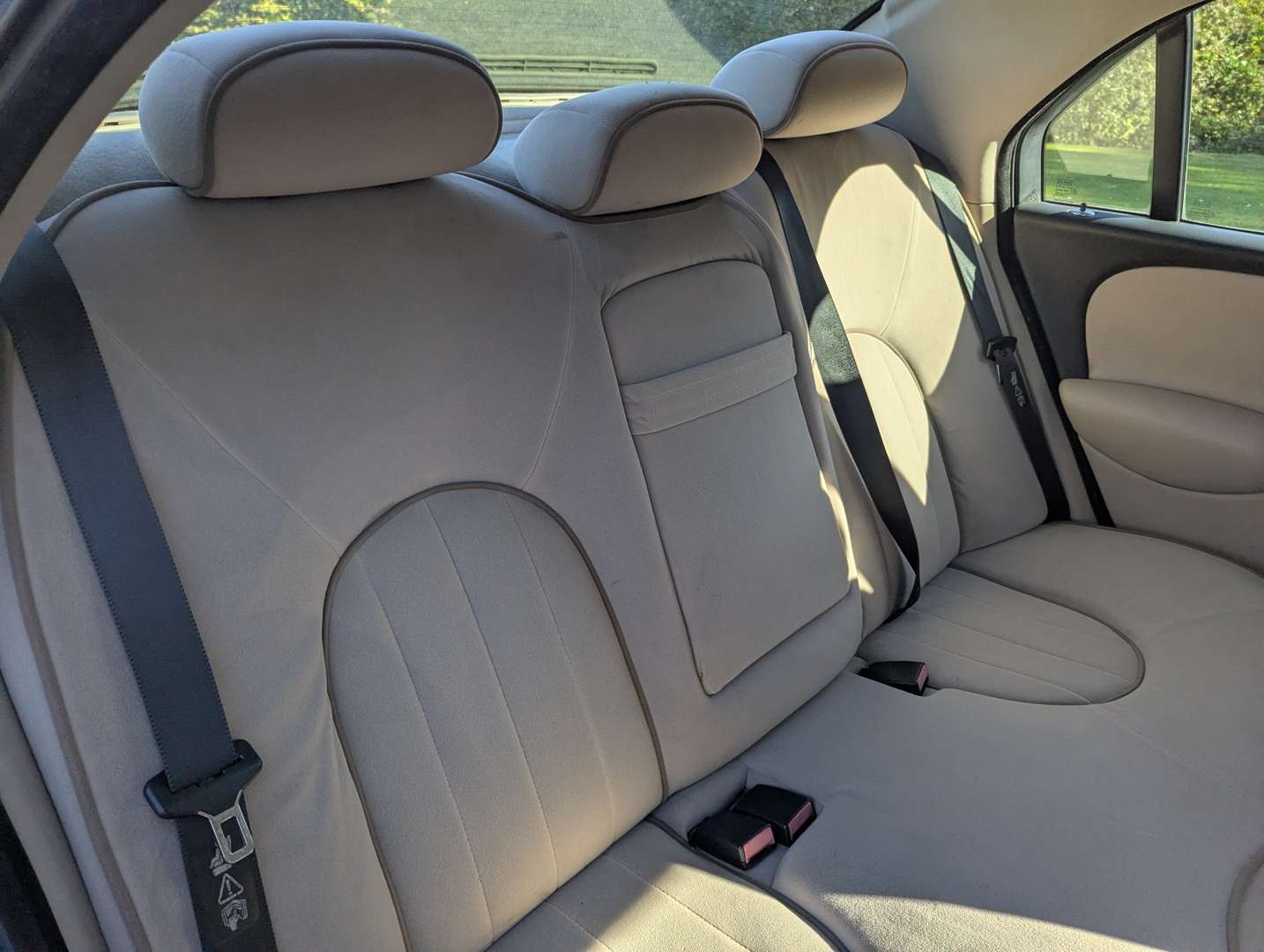 <p>2000 ROVER 75 CLASSIC SE 2.0</p>