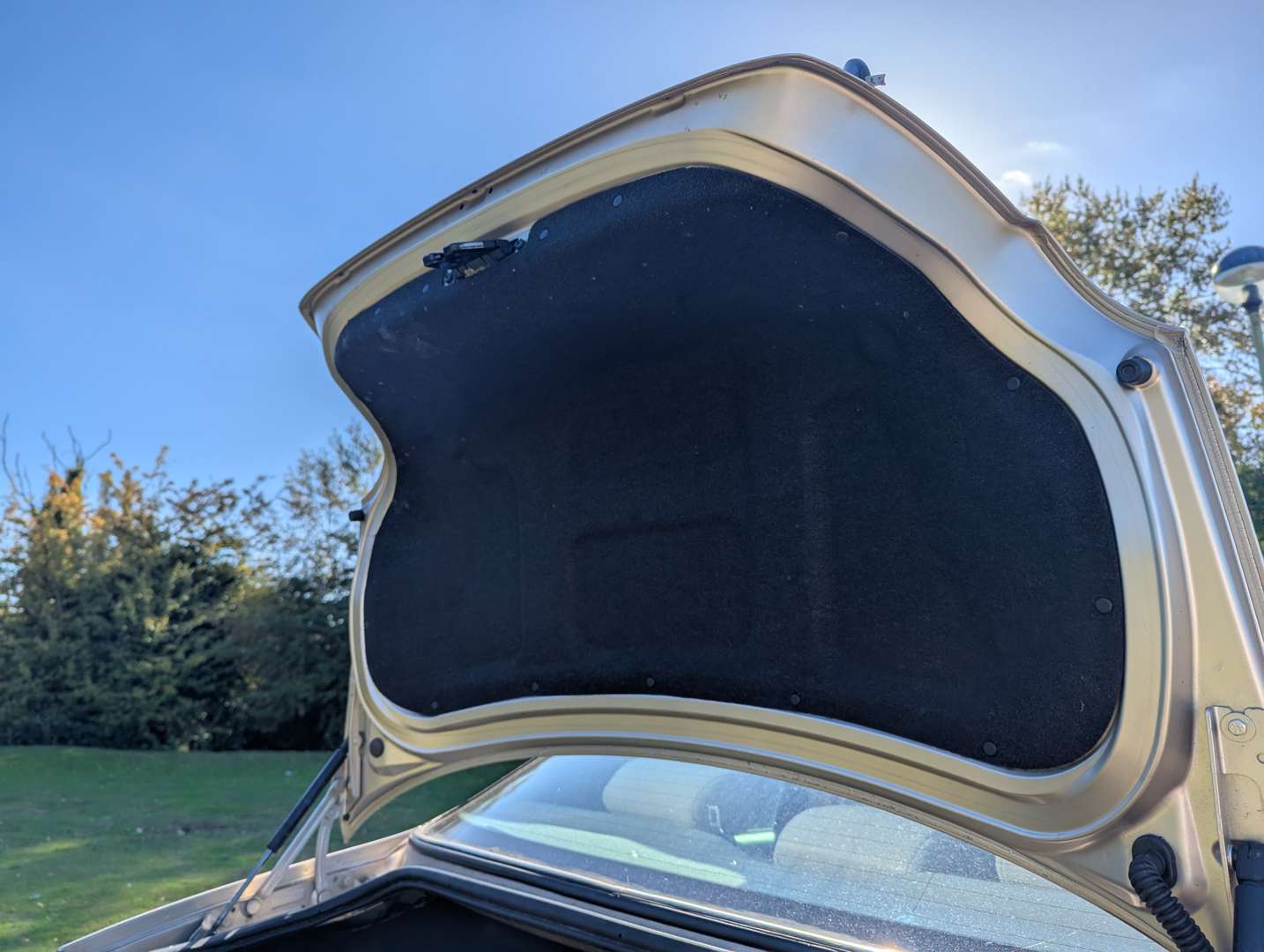 <p>2000 ROVER 75 CLASSIC SE 2.0</p>