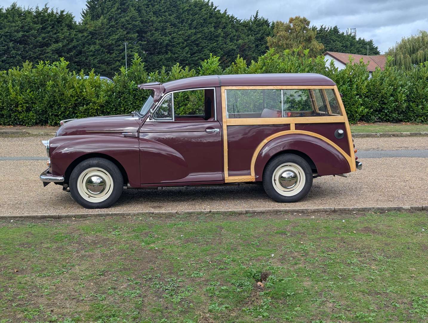 <p>1970 MORRIS MINOR TRAVELLER</p>