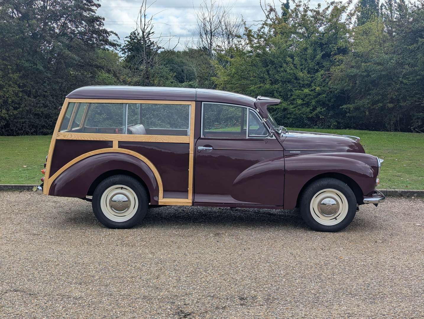 <p>1970 MORRIS MINOR TRAVELLER</p>
