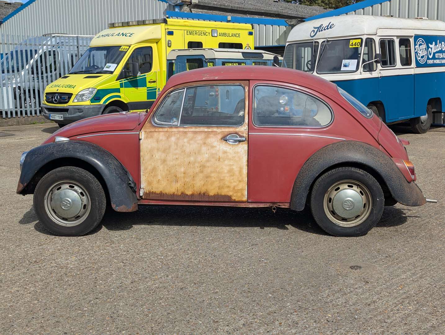 <p>1970 VW BEETLE 1300</p>