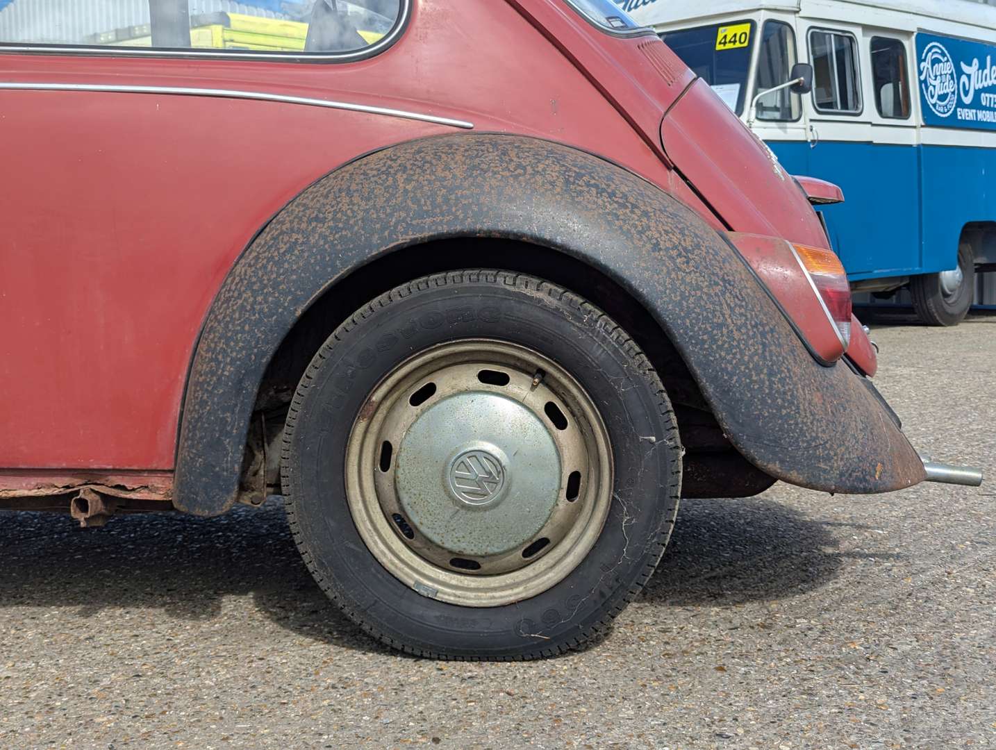 <p>1970 VW BEETLE 1300</p>