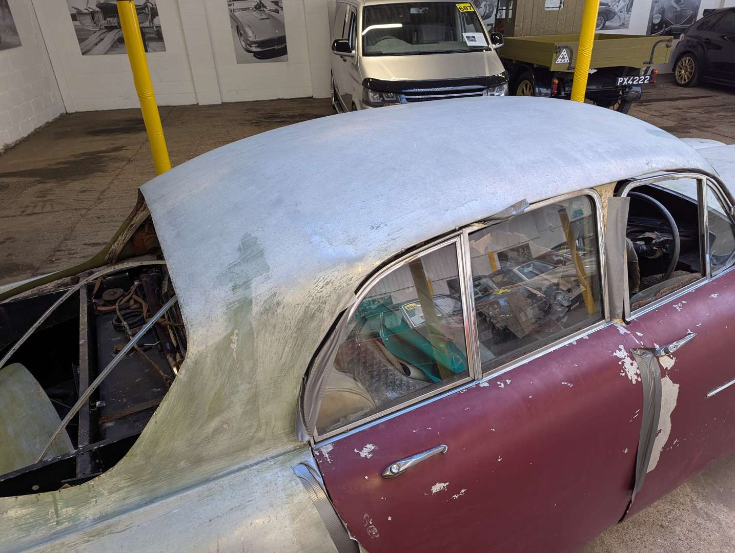 <p>1957 BRISTOL 405 SALOON SHELL</p>