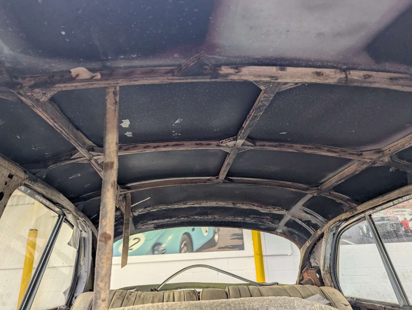 <p>1957 BRISTOL 405 SALOON SHELL</p>