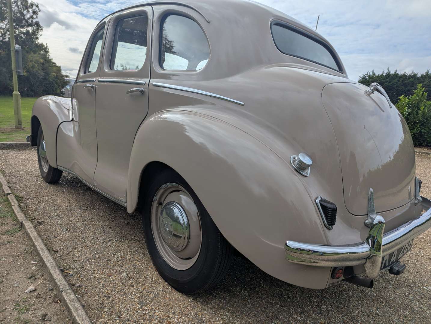 <p>1948 AUSTIN A40 DEVON</p>