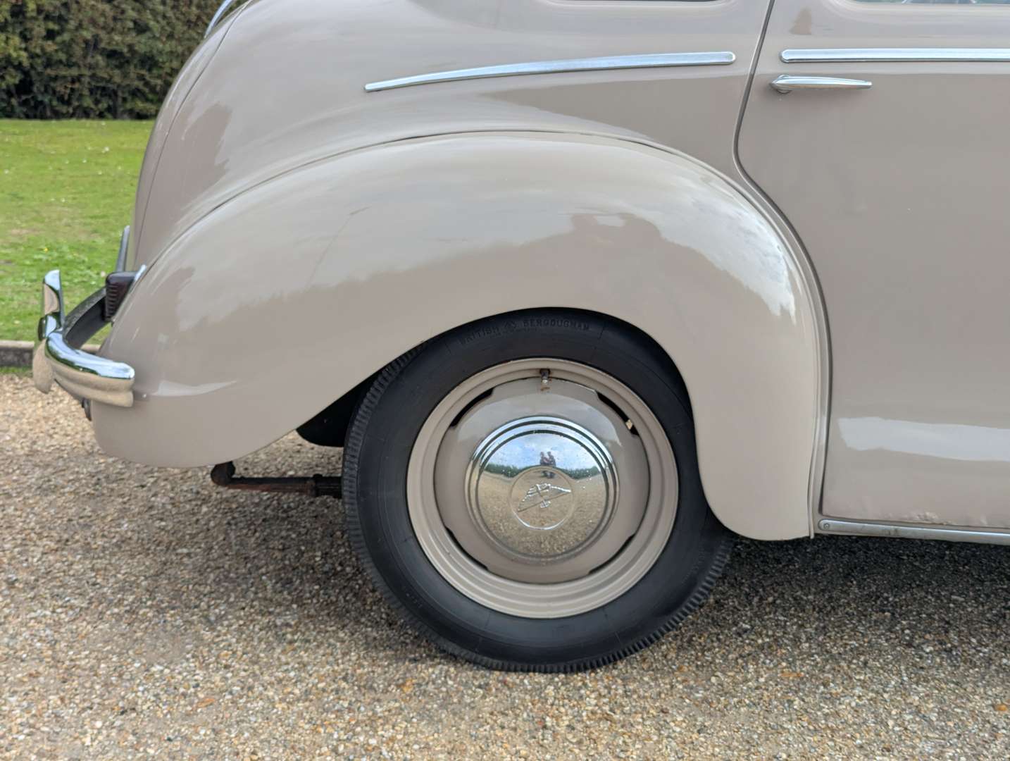 <p>1948 AUSTIN A40 DEVON</p>