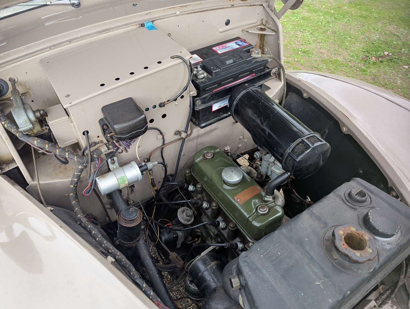 <p>1948 AUSTIN A40 DEVON</p>