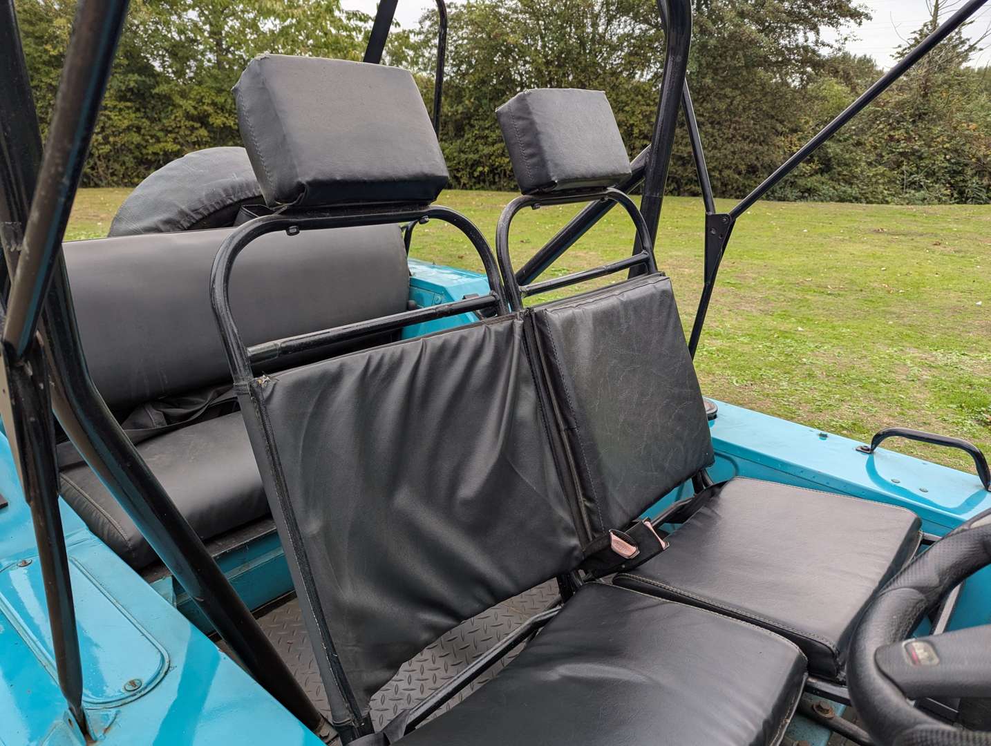 <p>1972 MORRIS MINI MOKE</p>