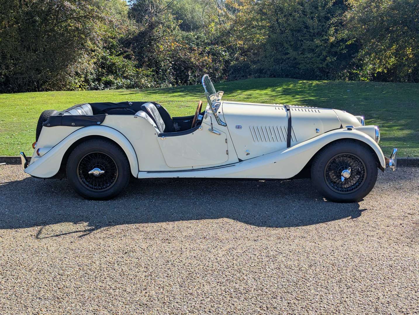 <p>1971 MORGAN 4/4 LOTUS TWIN-CAM 1600</p>