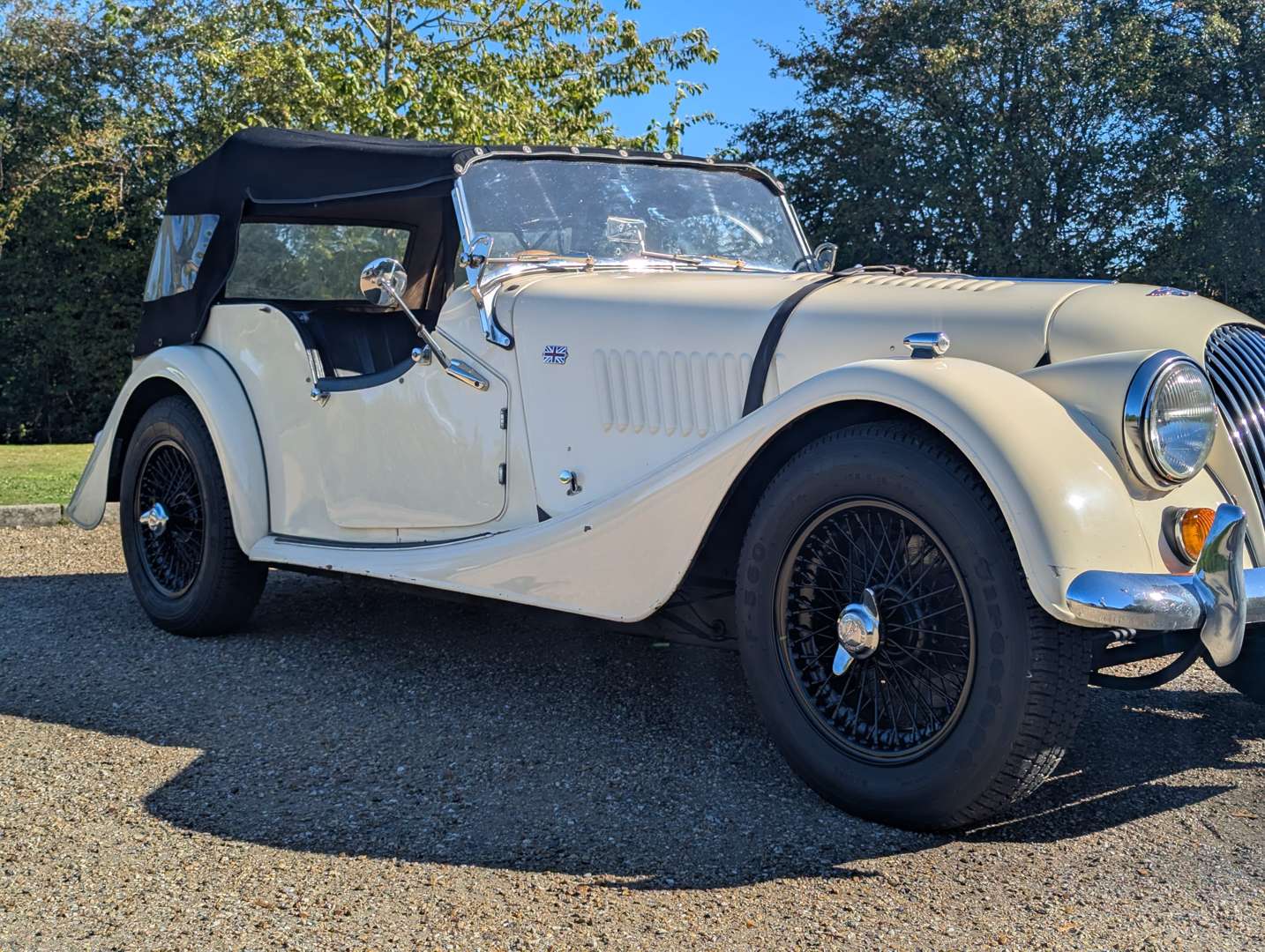 <p>1971 MORGAN 4/4 LOTUS TWIN-CAM 1600</p>