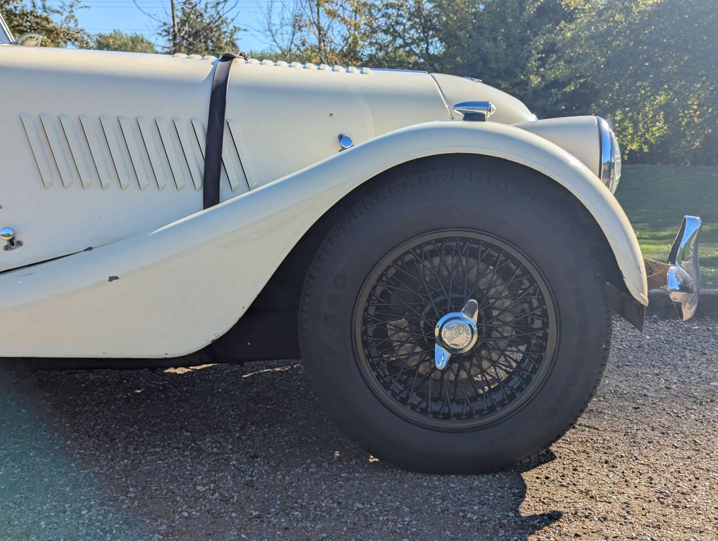 <p>1971 MORGAN 4/4 LOTUS TWIN-CAM 1600</p>