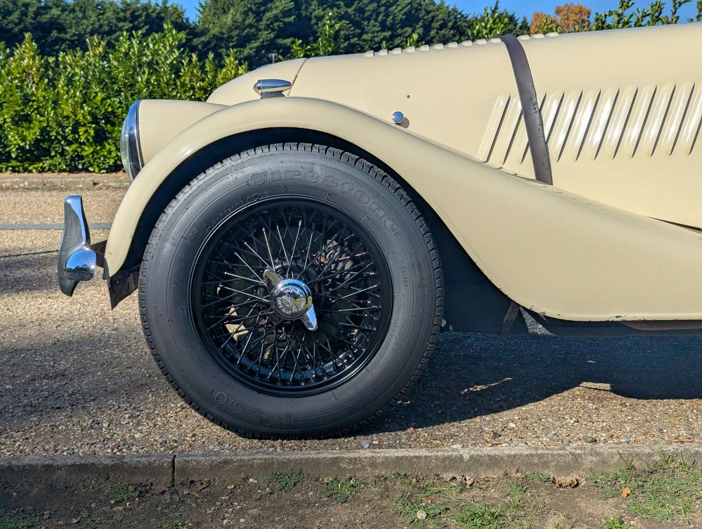 <p>1971 MORGAN 4/4 LOTUS TWIN-CAM 1600</p>