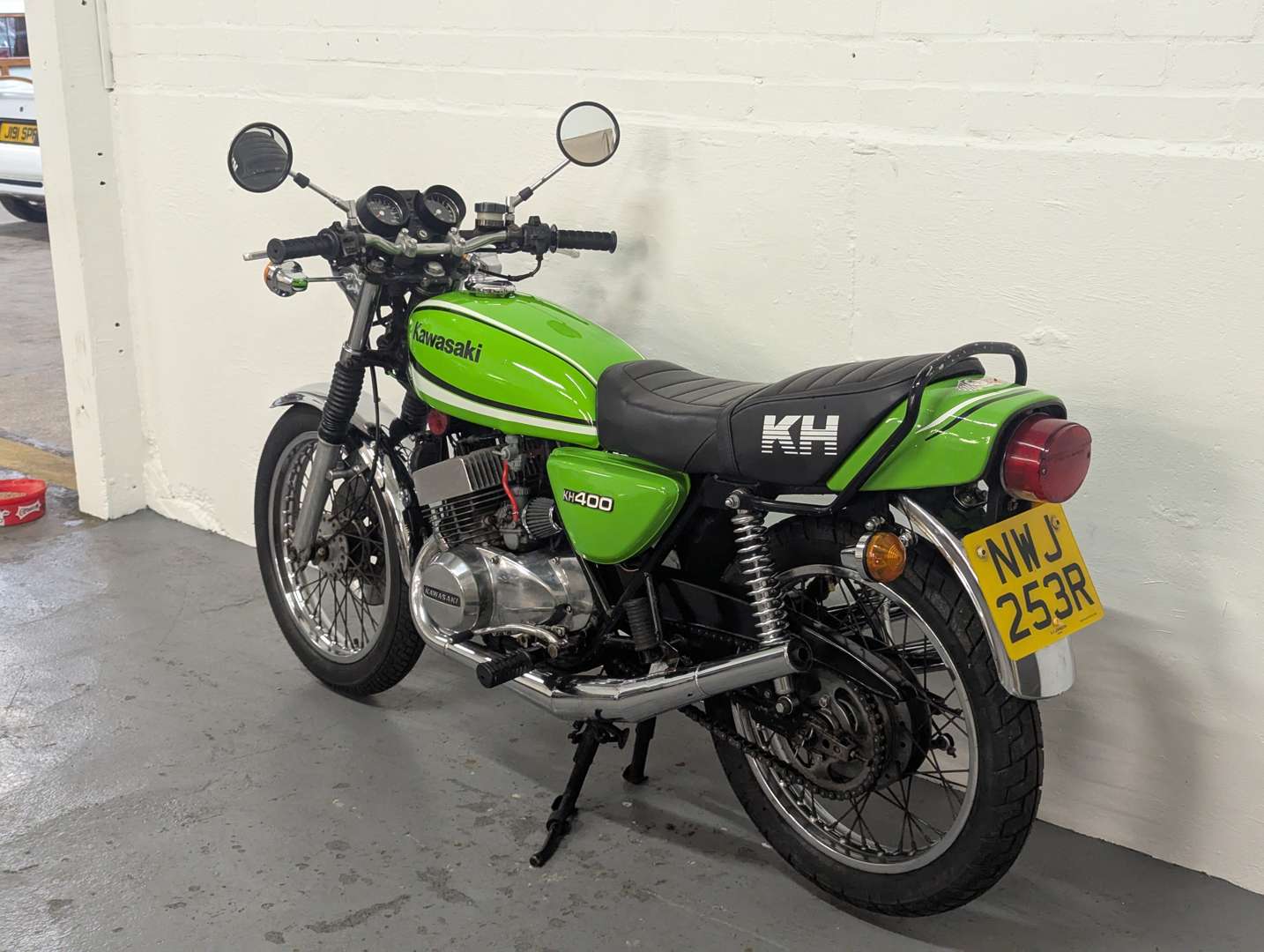 <p>1976 KAWASAKI KH400</p>