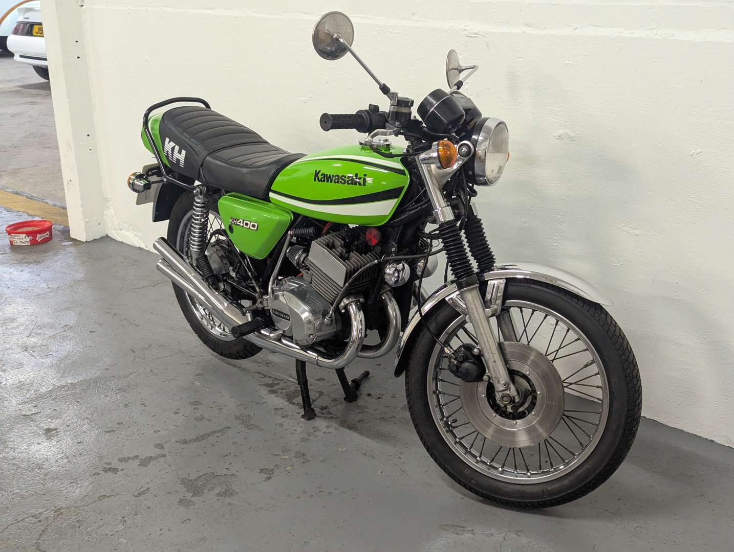 <p>1976 KAWASAKI KH400</p>